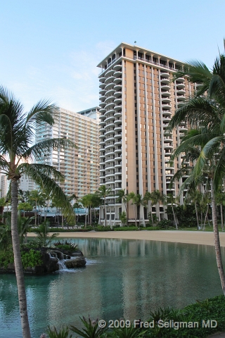 20091101_065533  G11f.jpg - Hilton Hawaiin Village, Honolulu